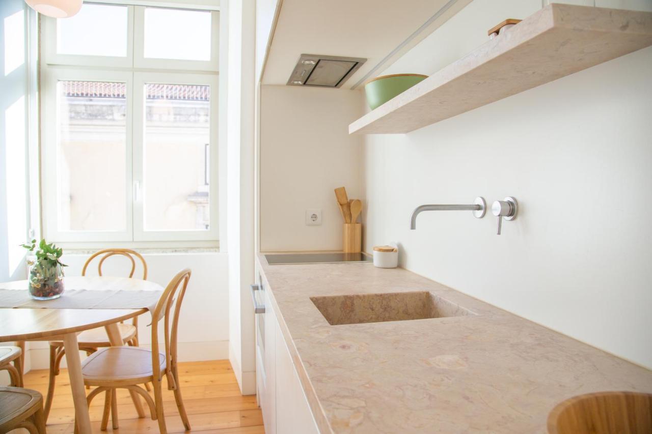 Arsenal 108, Design Apartments - New Light Downtown Chiado And River Лиссабон Экстерьер фото