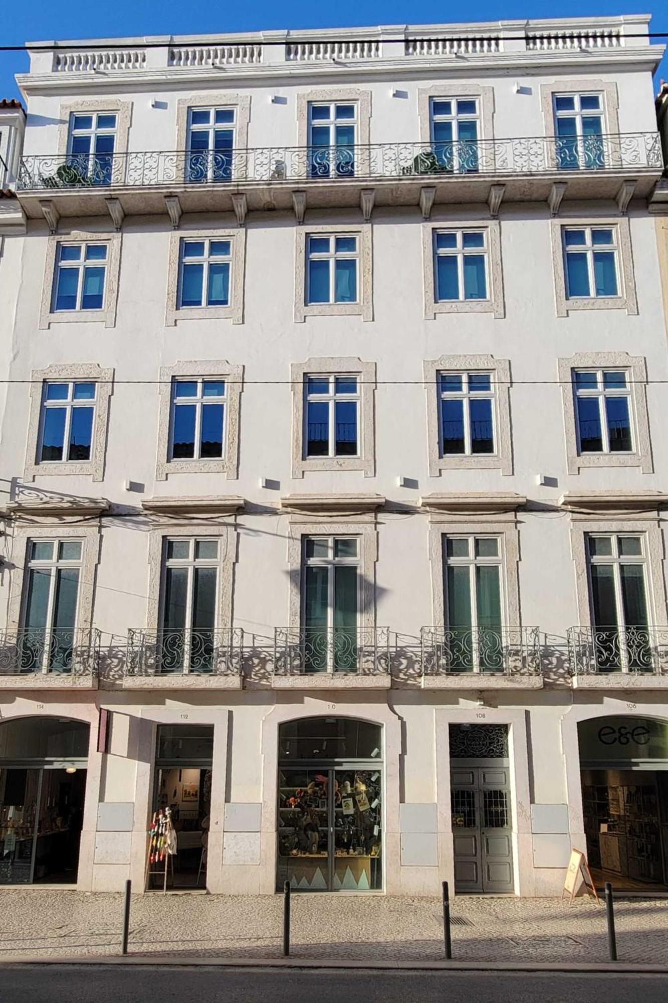 Arsenal 108, Design Apartments - New Light Downtown Chiado And River Лиссабон Экстерьер фото