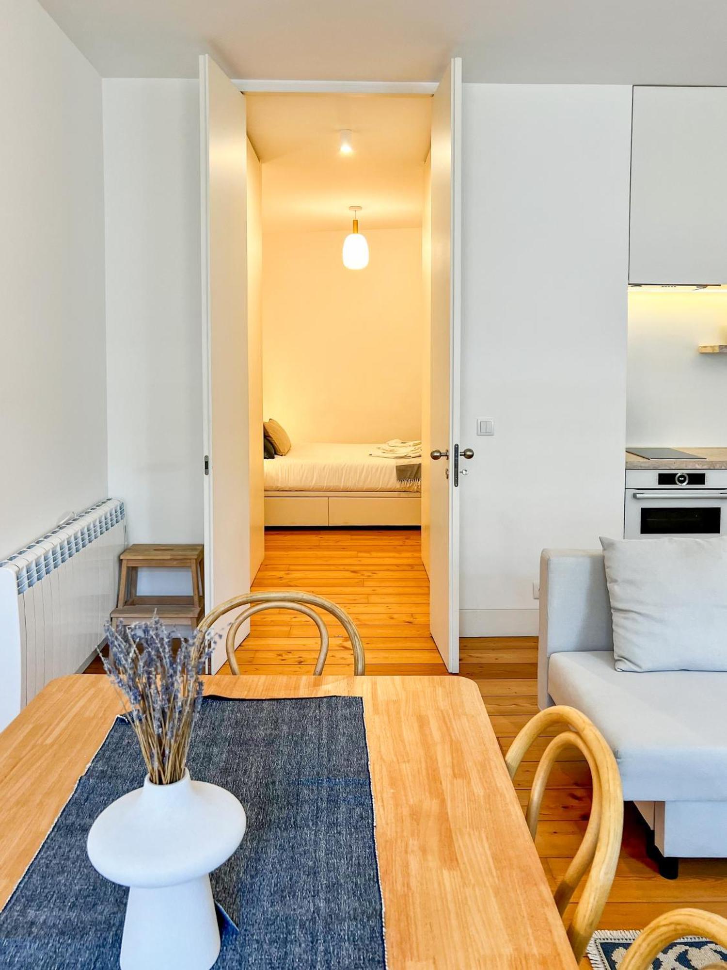 Arsenal 108, Design Apartments - New Light Downtown Chiado And River Лиссабон Экстерьер фото